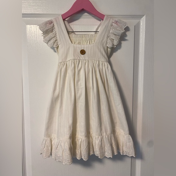 Well Dressed Wolf size 5 simply ivory AH (aunt heart) - Picture 2 of 2